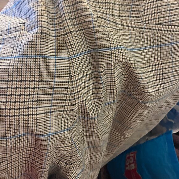 Livepool Los Angeles plaid pants - Picture 3 of 3